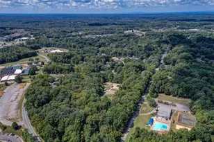 1015 Cypress Dr, Reidsville, NC 27320 - Photo 4