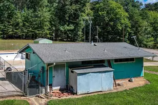 1015 Cypress Dr, Reidsville, NC 27320 - Photo 10