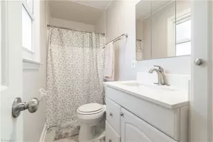 110 Linville Springs Rd, Kernersville, NC 27284 - Photo 32