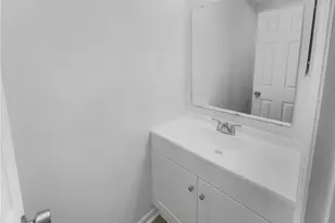 2546 Cottage Pl, Greensboro, NC 27455 - Photo 10