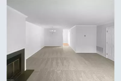 2546 Cottage Place, Greensboro, NC 27455 - Photo 20
