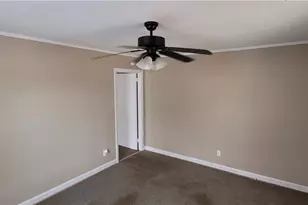 418 Whiteoak St, High Point, NC 27260 - Photo 2