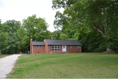 812 Dan Valley Road, Madison, NC 27025 - Photo 2