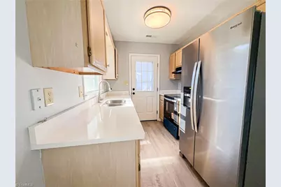 1008 Lawson Street, Eden, NC 27288 - Photo 8