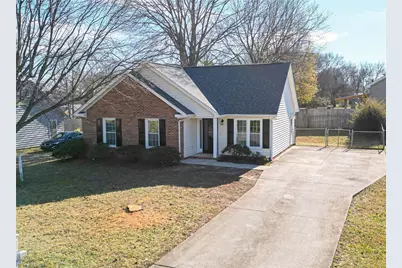 1008 Lawson Street, Eden, NC 27288 - Photo 2