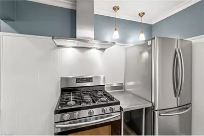 421 Gatewood Avenue, High Point, NC 27262 - Photo 14