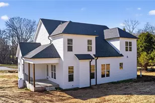 303 Country Club Dr, Stoneville, NC 27048 - Photo 42