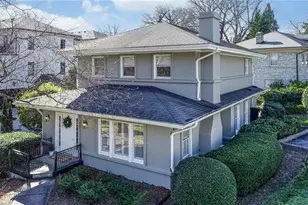 420 Fisher Park Cir, Greensboro, NC 27401 - Photo 2