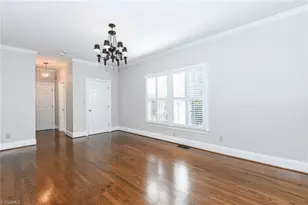 420 Fisher Park Cir, Greensboro, NC 27401 - Photo 20