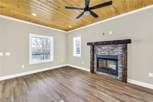 553 Graybeal Calloway Dr, West Jefferson, NC 28694 - Photo 10