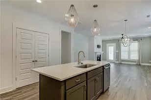 5164 Whaitley Ln, Greensboro, NC 27407 - Photo 6