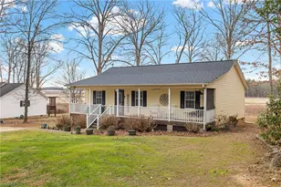 69 Lanning Dr, Denton, NC 27239 - Photo 2