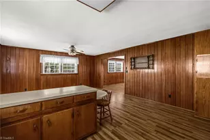 142 Kings Ln, Winston-Salem, NC 27107 - Photo 18