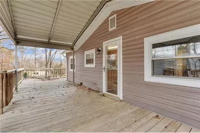 121 Pinewood Acres Drive, Greensboro, NC 27405 - Photo 2