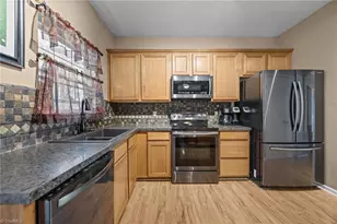 4328 Morning Ridge Ln, Winston-Salem, NC 27101 - Photo 12