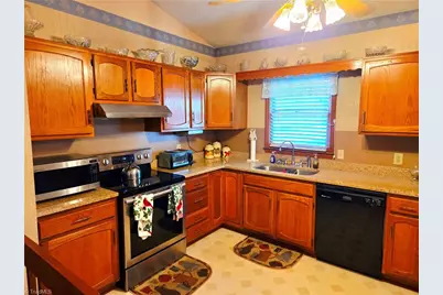 275 Raven Oak Drive, Wilkesboro, NC 28697 - Photo 4