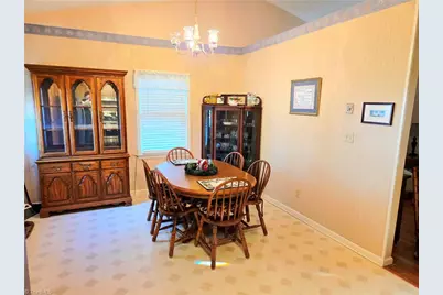 275 Raven Oak Drive, Wilkesboro, NC 28697 - Photo 6