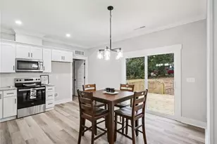 1315 Springdale Dr, Burlington, NC 27215 - Photo 10