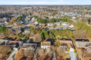 2106 Acorn Ridge Rd, Greensboro, NC 27407 - Photo 22