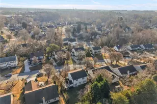 2106 Acorn Ridge Rd, Greensboro, NC 27407 - Photo 24