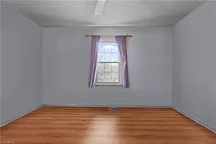 2106 Acorn Ridge Rd, Greensboro, NC 27407 - Photo 14