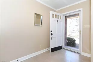 3008 Harnett Dr, Greensboro, NC 27407 - Photo 4