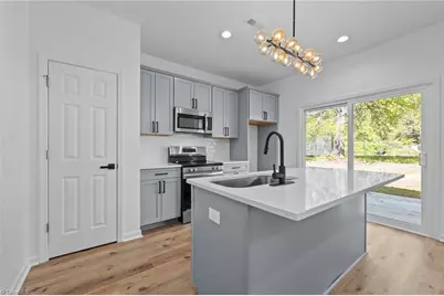 836 Day Avenue, Burlington, NC 27217 - Photo 12