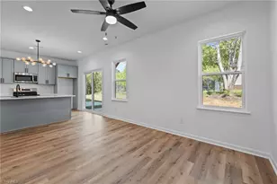 836 Day Ave, Burlington, NC 27217 - Photo 8