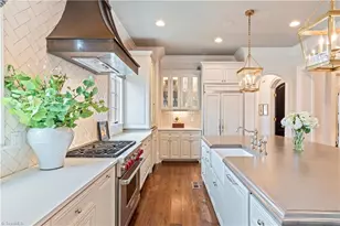 2990 Reynolds Square, Winston-Salem, NC 27106 - Photo 12