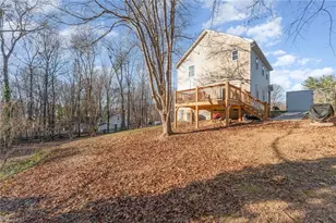 201 Hendrix Dr, Kernersville, NC 27284 - Photo 20