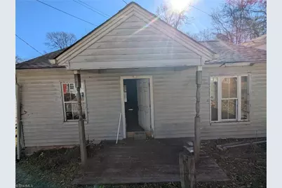 7 N Pine Street, Lexington, NC 27292 - Photo 4