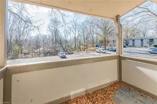 2240 Sunderland Rd, Winston-Salem, NC 27103 - Photo 22