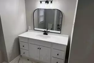 609 Morehead St, Eden, NC 27288 - Photo 12