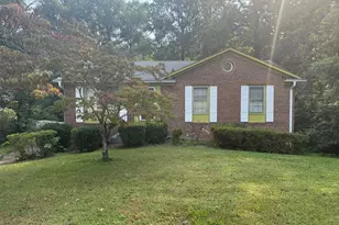 1514 Woodridge Ave, Greensboro, NC 27405 - Photo 2