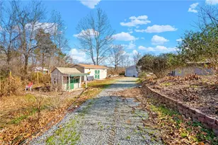 1579 Lake Rd, Thomasville, NC 27360 - Photo 42