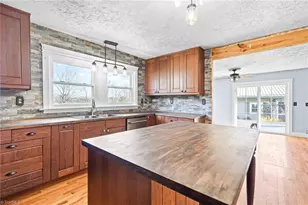 1579 Lake Rd, Thomasville, NC 27360 - Photo 12