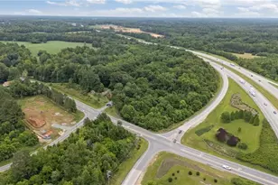 1729 Youngs Mill Rd, Greensboro, NC 27406 - Photo 4