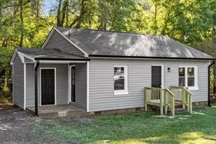 718 Miles St, Eden, NC 27288 - Photo 2
