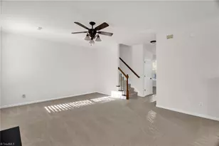 6407 Highland Oak Dr, Greensboro, NC 27410 - Photo 14