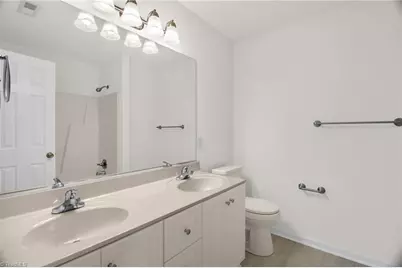 6407 Highland Oak Drive, Greensboro, NC 27410 - Photo 22