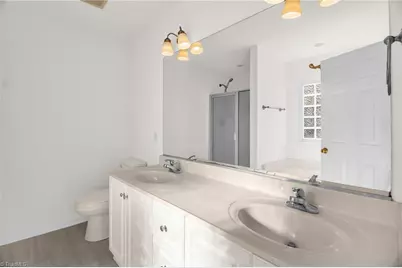 6407 Highland Oak Drive, Greensboro, NC 27410 - Photo 20