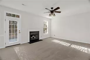 6407 Highland Oak Dr, Greensboro, NC 27410 - Photo 16