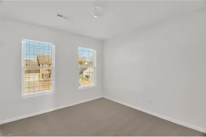 6407 Highland Oak Drive, Greensboro, NC 27410 - Photo 20