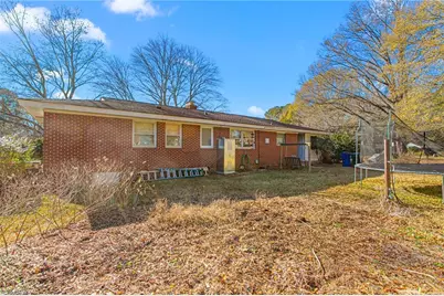 5101 Stockton Drive, Raleigh, NC 27606 - Photo 12