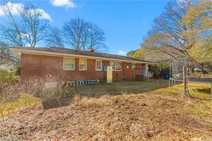 5101 Stockton Dr, Raleigh, NC 27606 - Photo 12