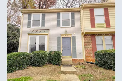 1819 Fox Sterling Drive, Raleigh, NC 27606 - Photo 2