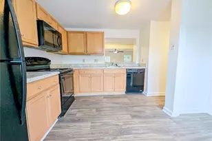 1819 Fox Sterling Dr, Raleigh, NC 27606 - Photo 8