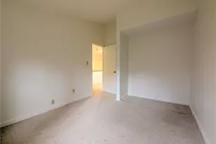 1819 Fox Sterling Dr, Raleigh, NC 27606 - Photo 20