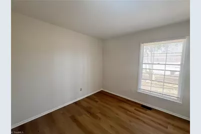 6 Clark Court, Greensboro, NC 27406 - Photo 20