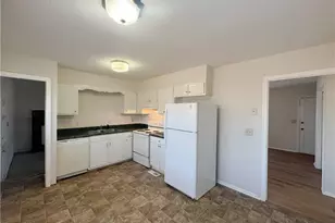 6 Clark Ct, Greensboro, NC 27406 - Photo 6